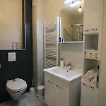نوفو أوتوكا شقة *